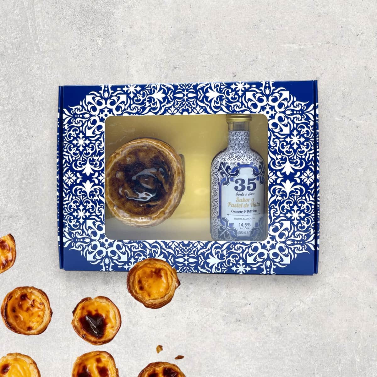 Licor 35 — marca portuguesa de bebidas